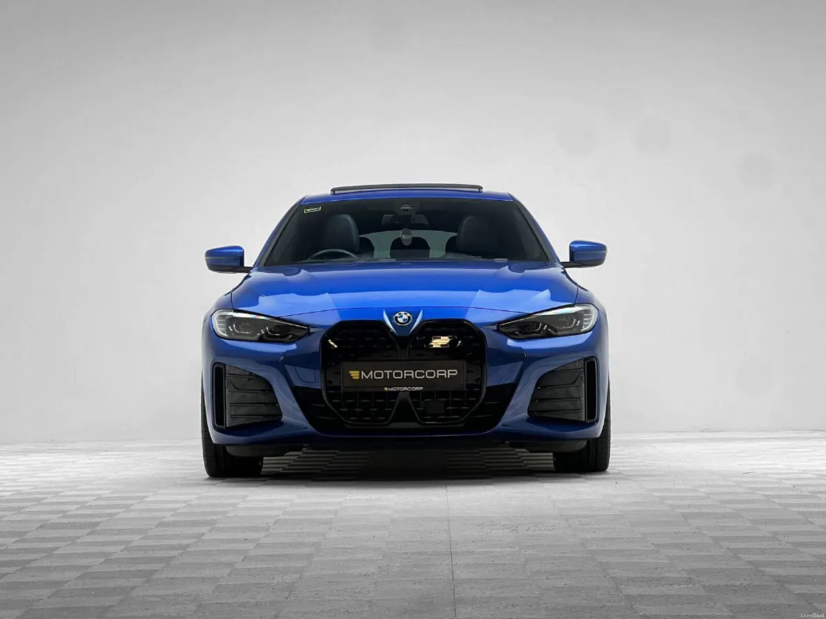 BMW i4 40 M SPORT EDRIVE *SUNROOF* - Image 2