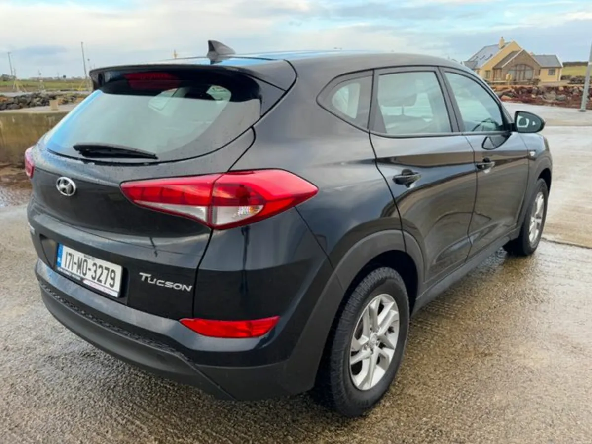 Hyundai Tucson 1.7 S BLD 116PS 5DR - Image 3