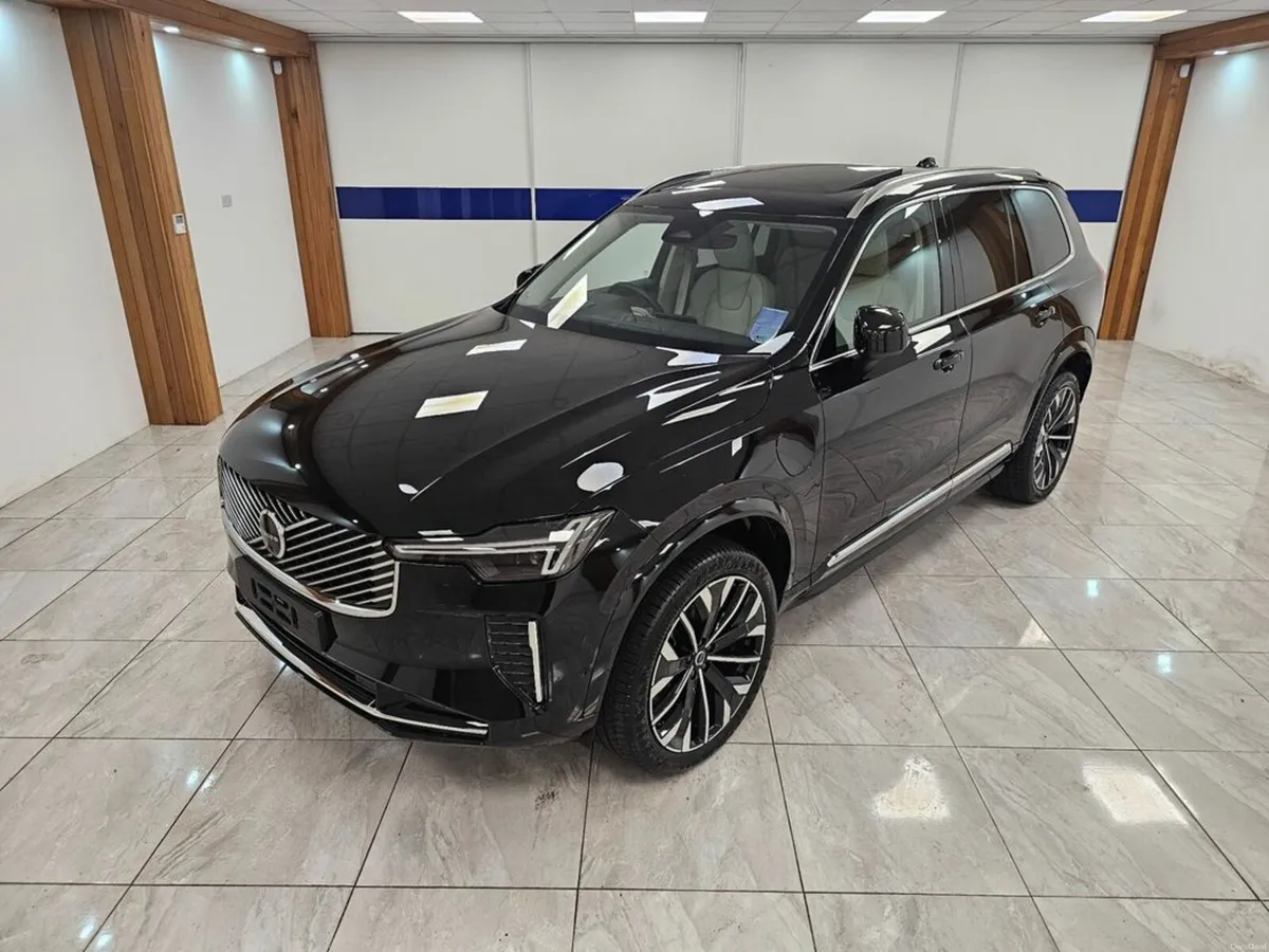 Volvo XC90 ULTRA MODEL - Image 4