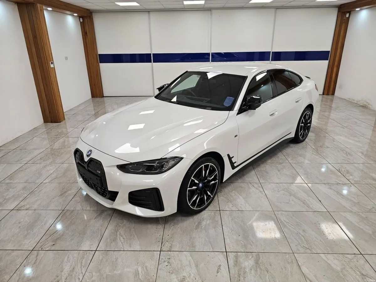 BMW i4 M50 MODEL ! High Spec - Image 3