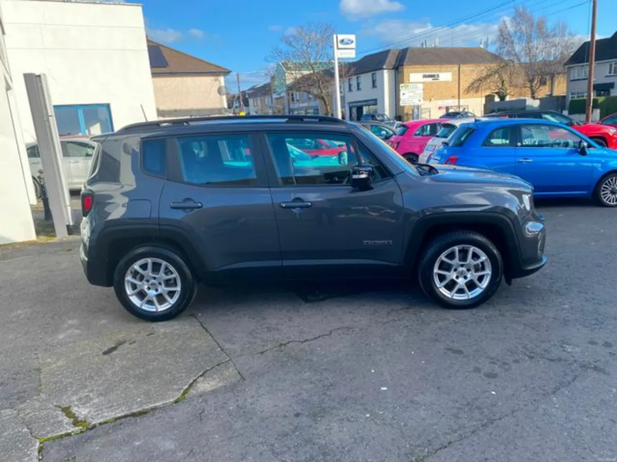 Jeep Renegade MILD HYBRID, AUTOMATIC - Image 2