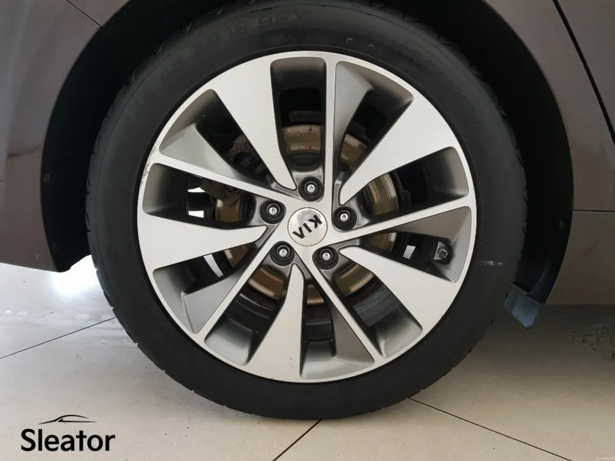 Kia Optima Platinum 4DR - Image 4