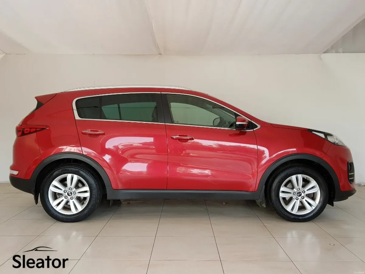 Kia Sportage 1.7 Platinum 5DR - Image 2