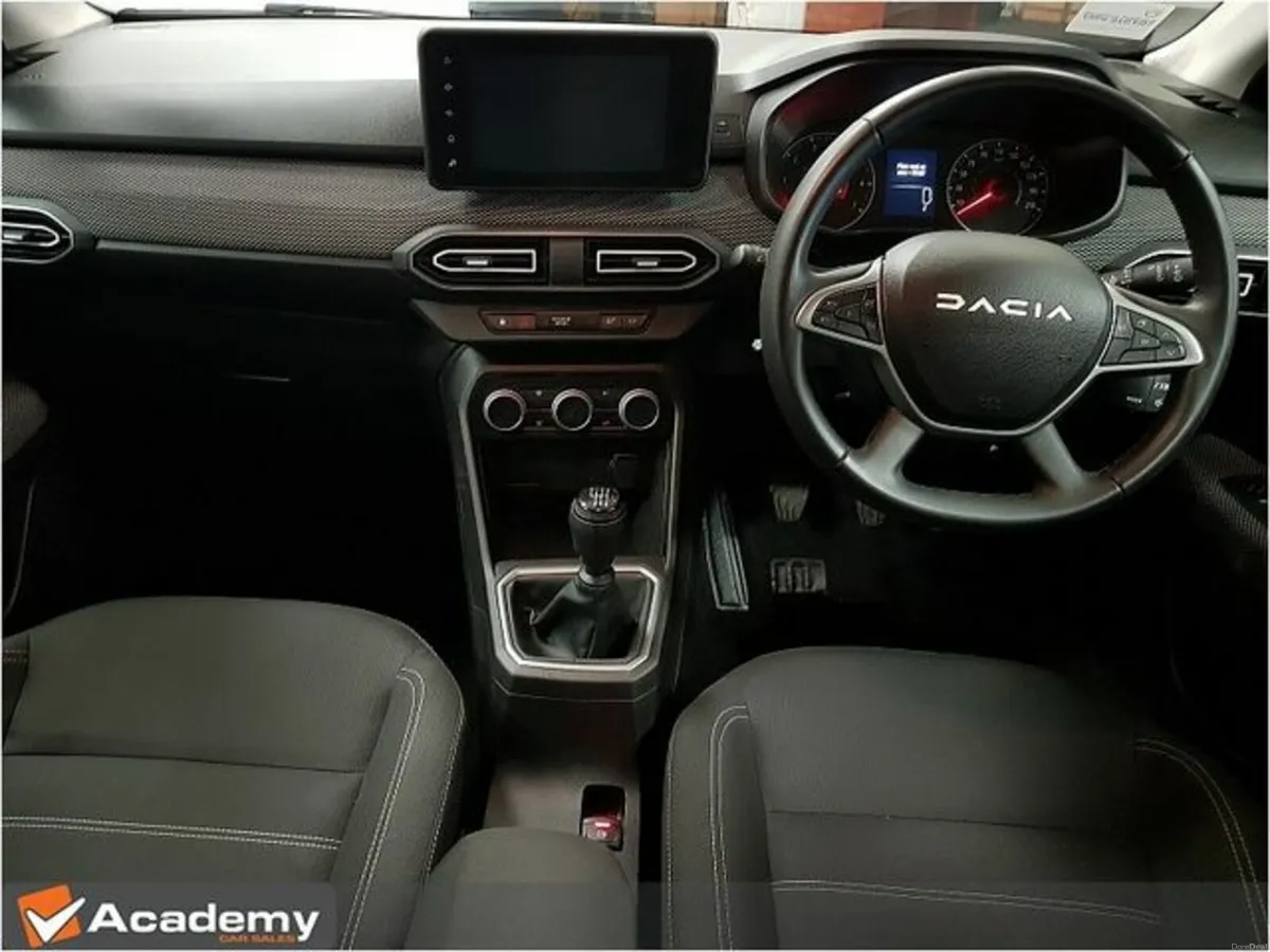 Dacia Jogger Expression TCE 110 NBI 5DR - Image 2