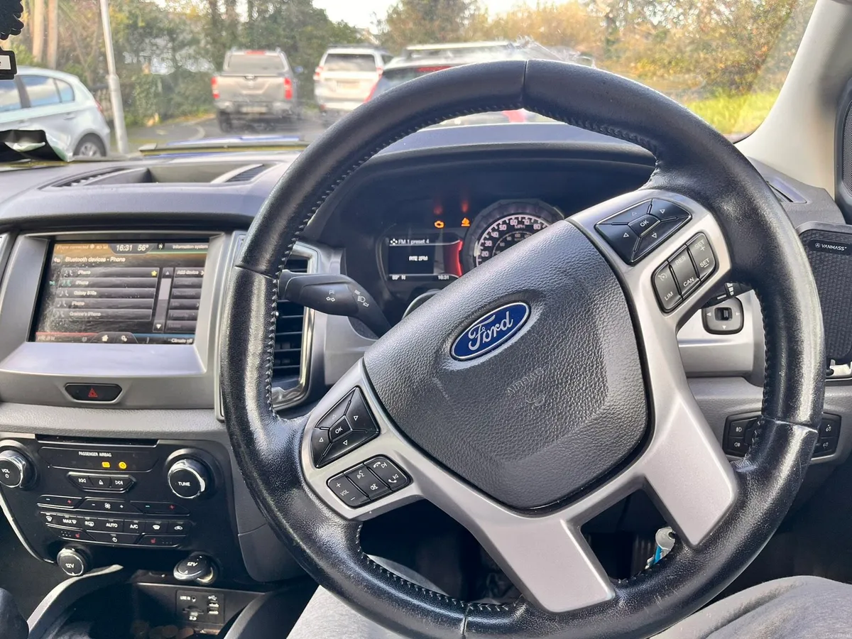 Ford ranger - Image 3