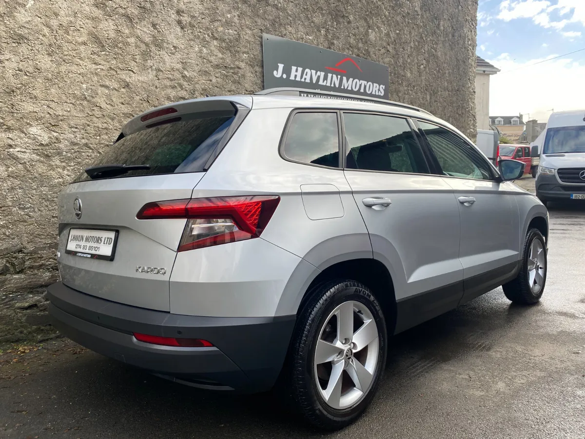 April 2019 Skoda Karoq 1.6 TDi SE 115 bhp - Image 3