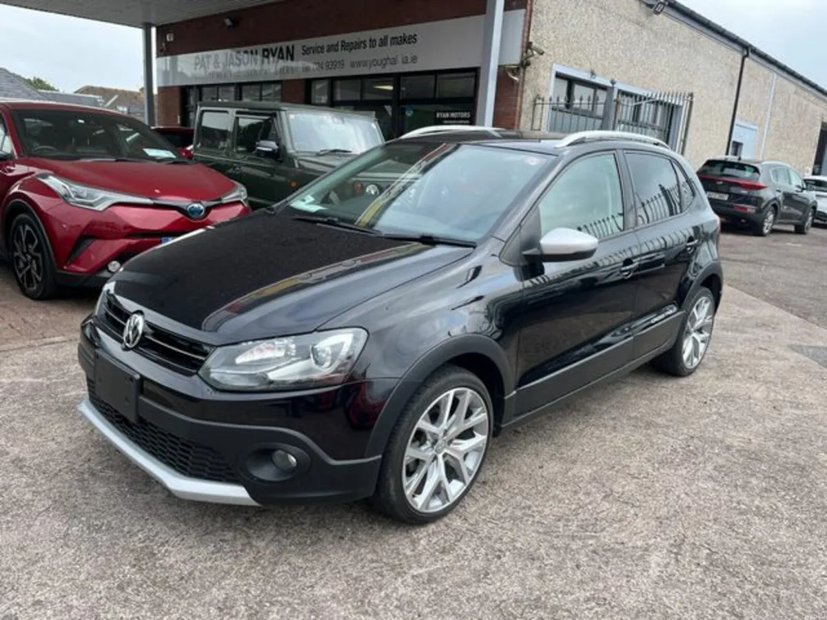 Volkswagen Polo Cross 1.2 tsi automatic - Image 1