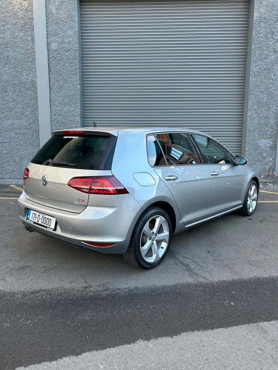 Volkswagen Golf 2017 Highline - Image 2