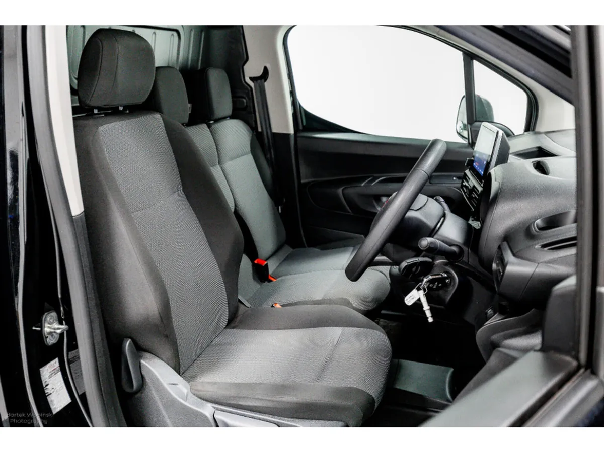 Fiat Doblo LWB 1.5 Diesel 100HP €19, 950 inc vat - Image 3