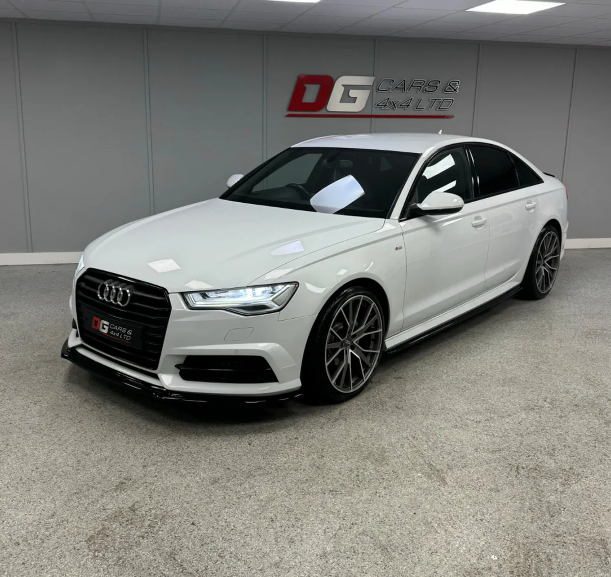 2016 Audi A6 2.0 TDI S Line Black Edition Auto - Image 3