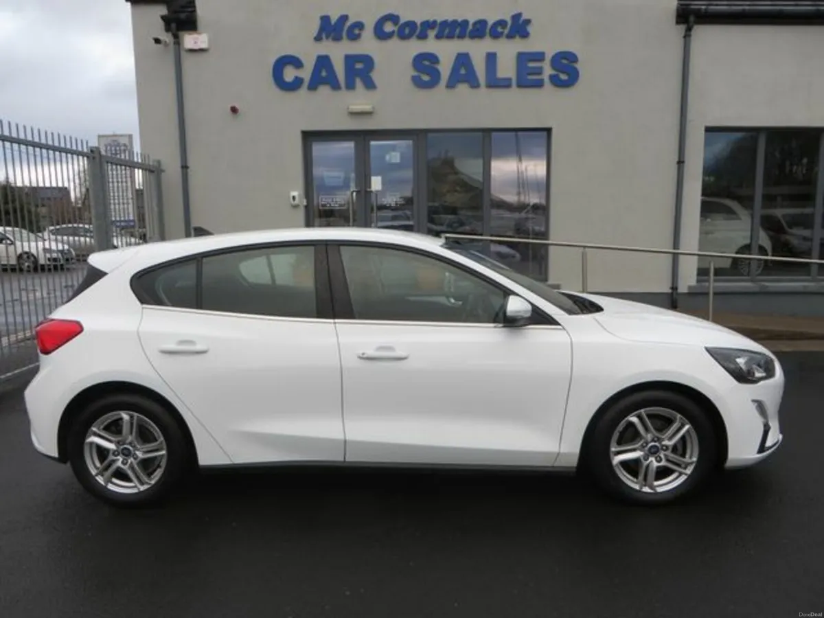 Ford Focus ZETEC TDCI - Image 2