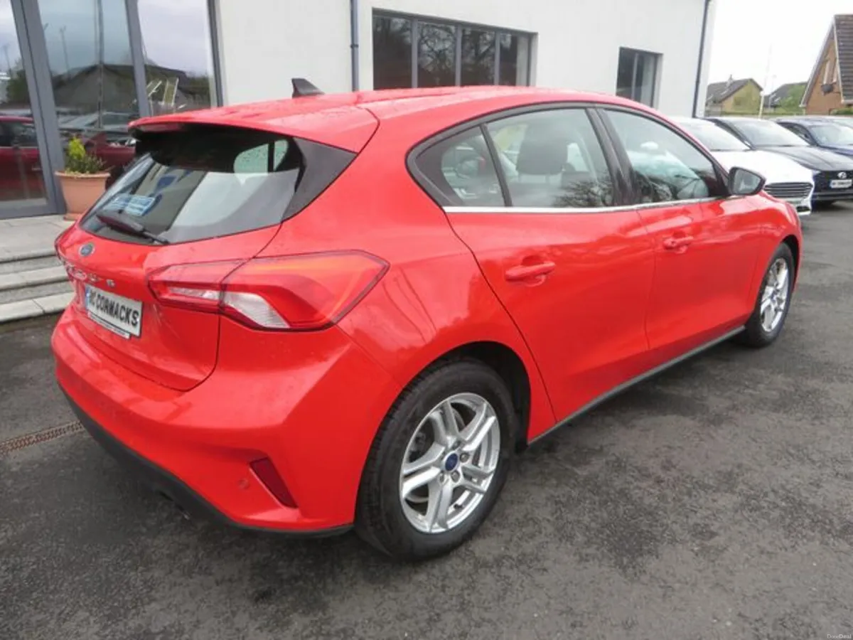 Ford Focus ZETEC TDCI - Image 3