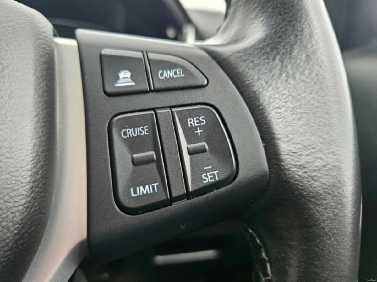 Suzuki Vitara 4x4 SZ5 Allgrip - Image 4