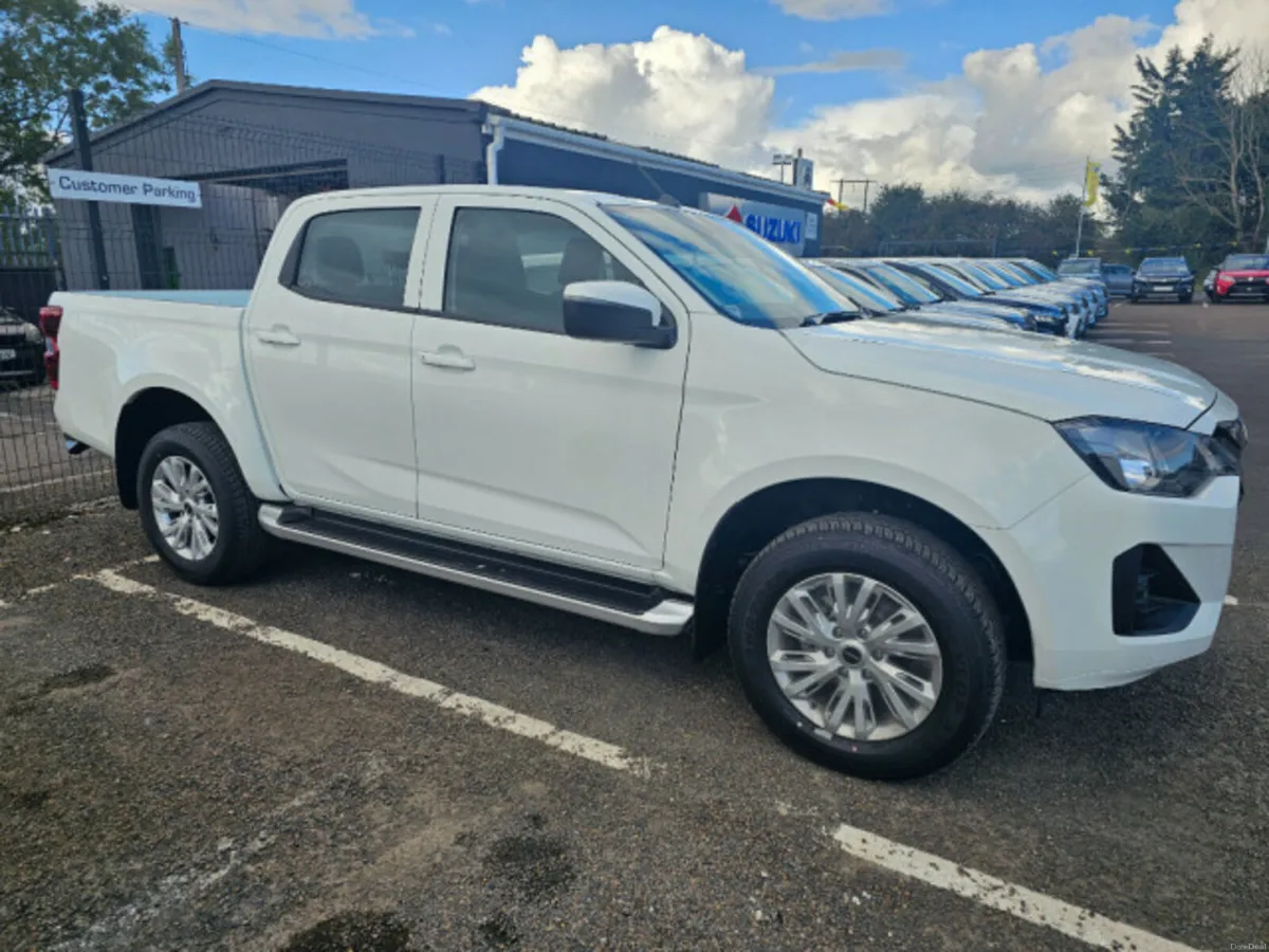 Isuzu D-Max AUTO - Image 4