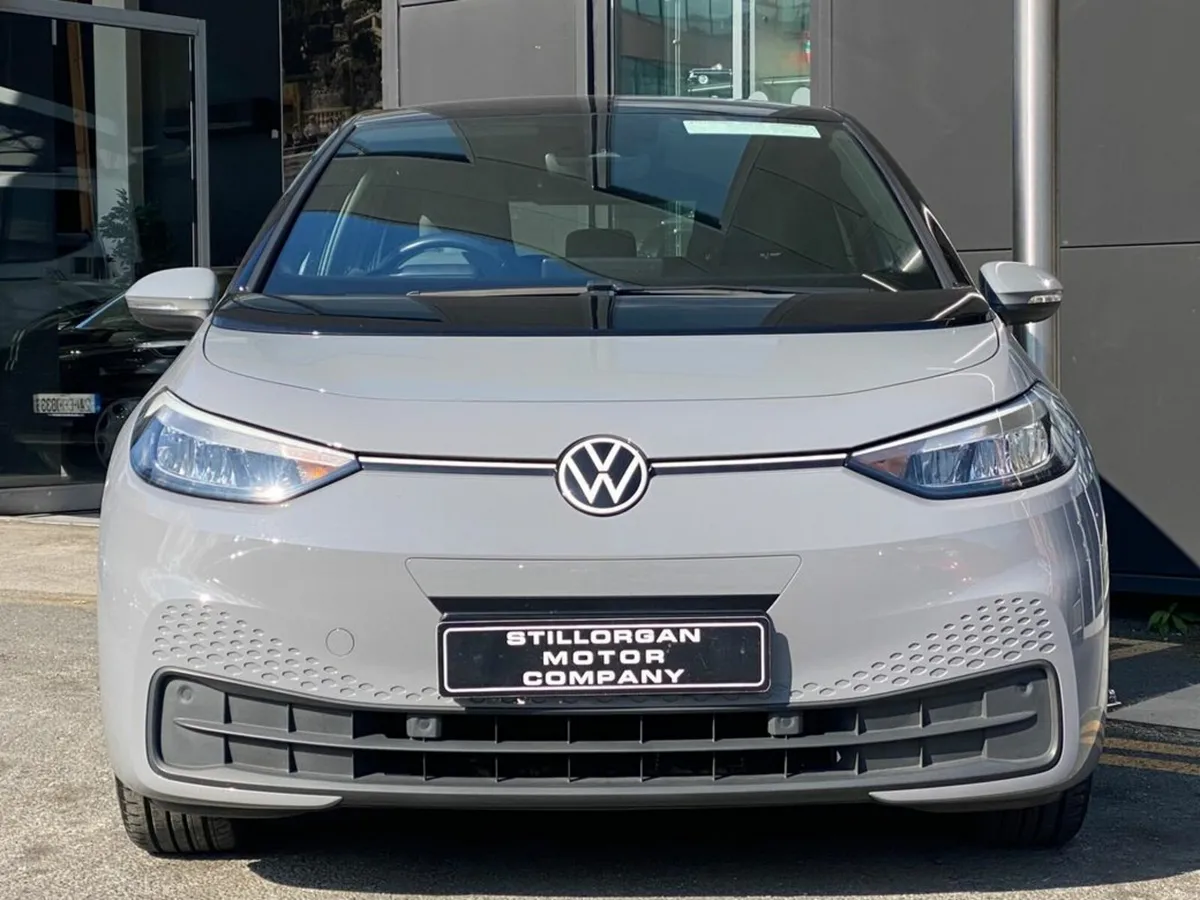 Volkswagen ID.3 45kw Life Pure Performance EV Auto - Image 2