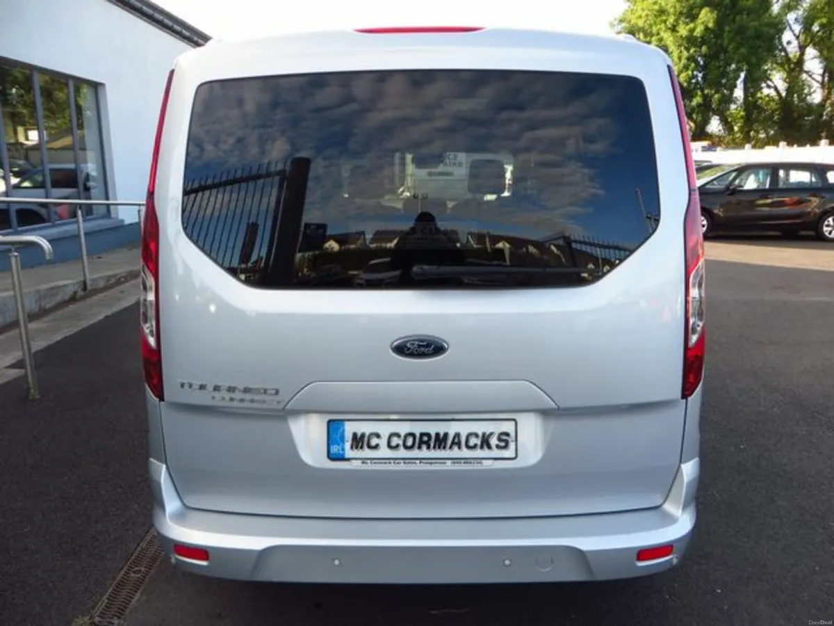 Ford Tourneo Connect GRAND TITANIUM TDCI - Image 4