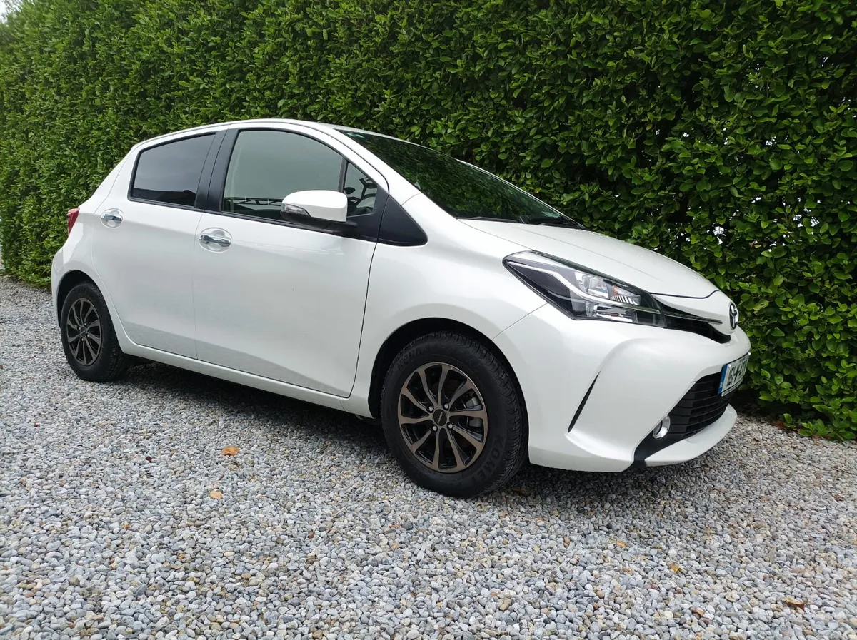 Toyota Yaris 1.3 Automatic, 2016 - Image 1