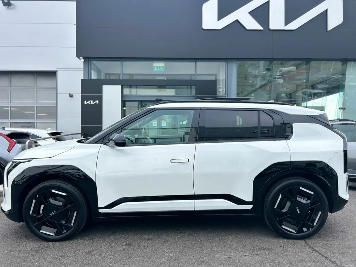 Kia EV3 GT Line (585km range) (0% Finance availabl - Image 2