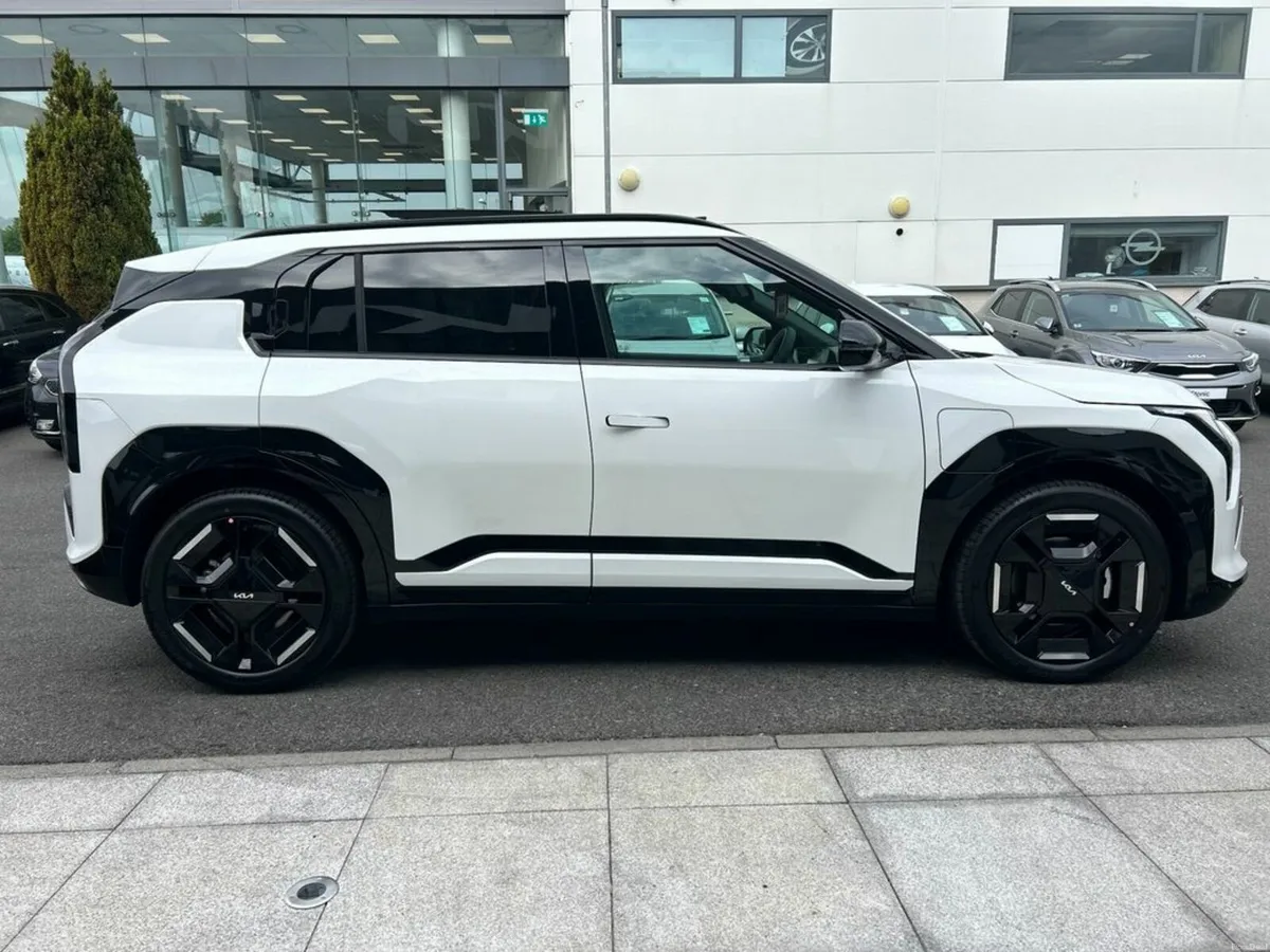 Kia EV3 GT Line (585km range) (0% Finance availabl - Image 4