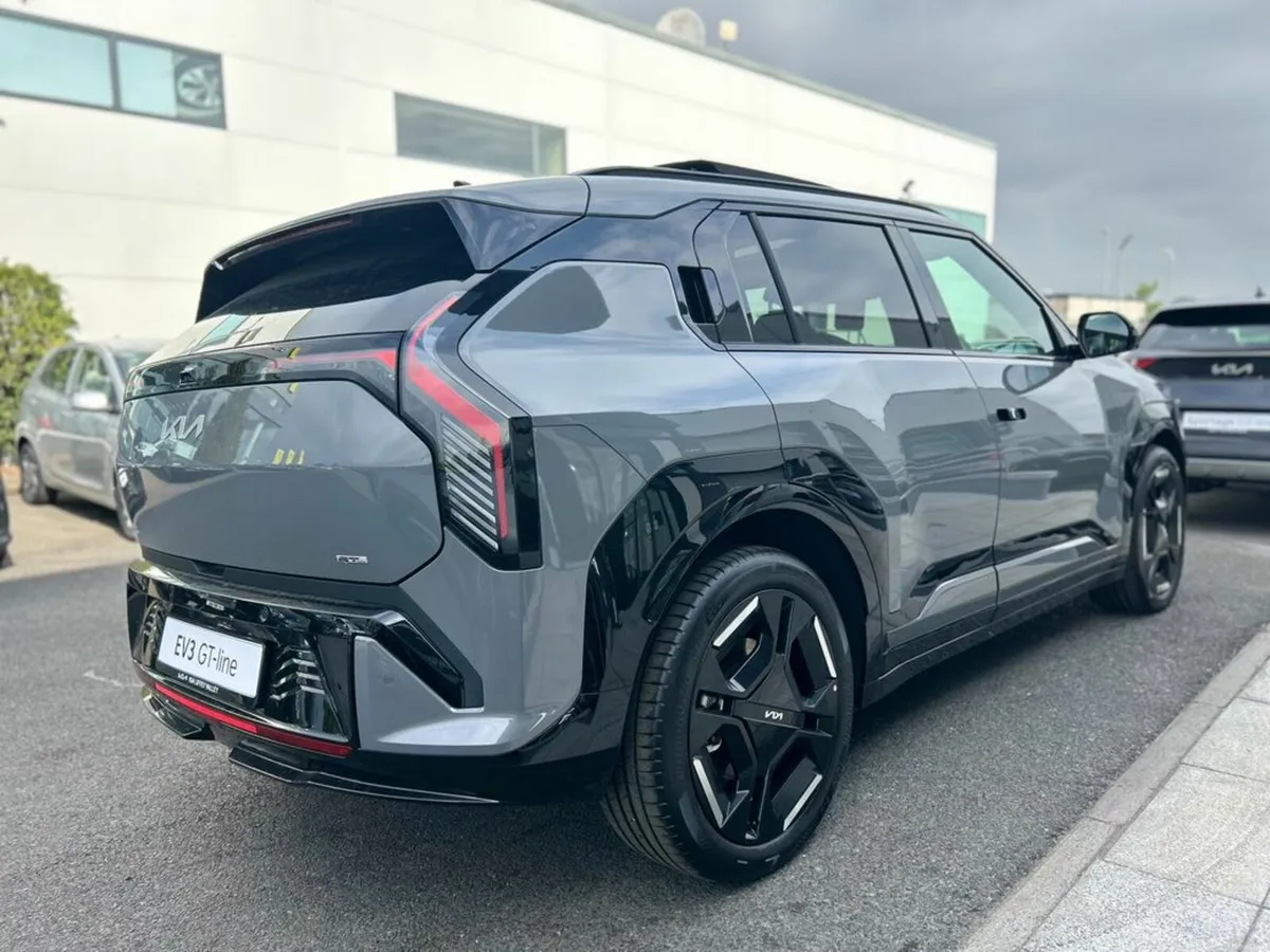 Kia EV3 GT Line (585km range) (0% Finance availabl - Image 4
