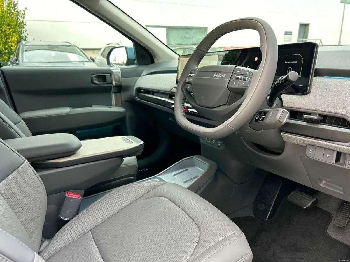 Kia EV3 Earth 3 (585km range) (0% Finance availabl - Image 2