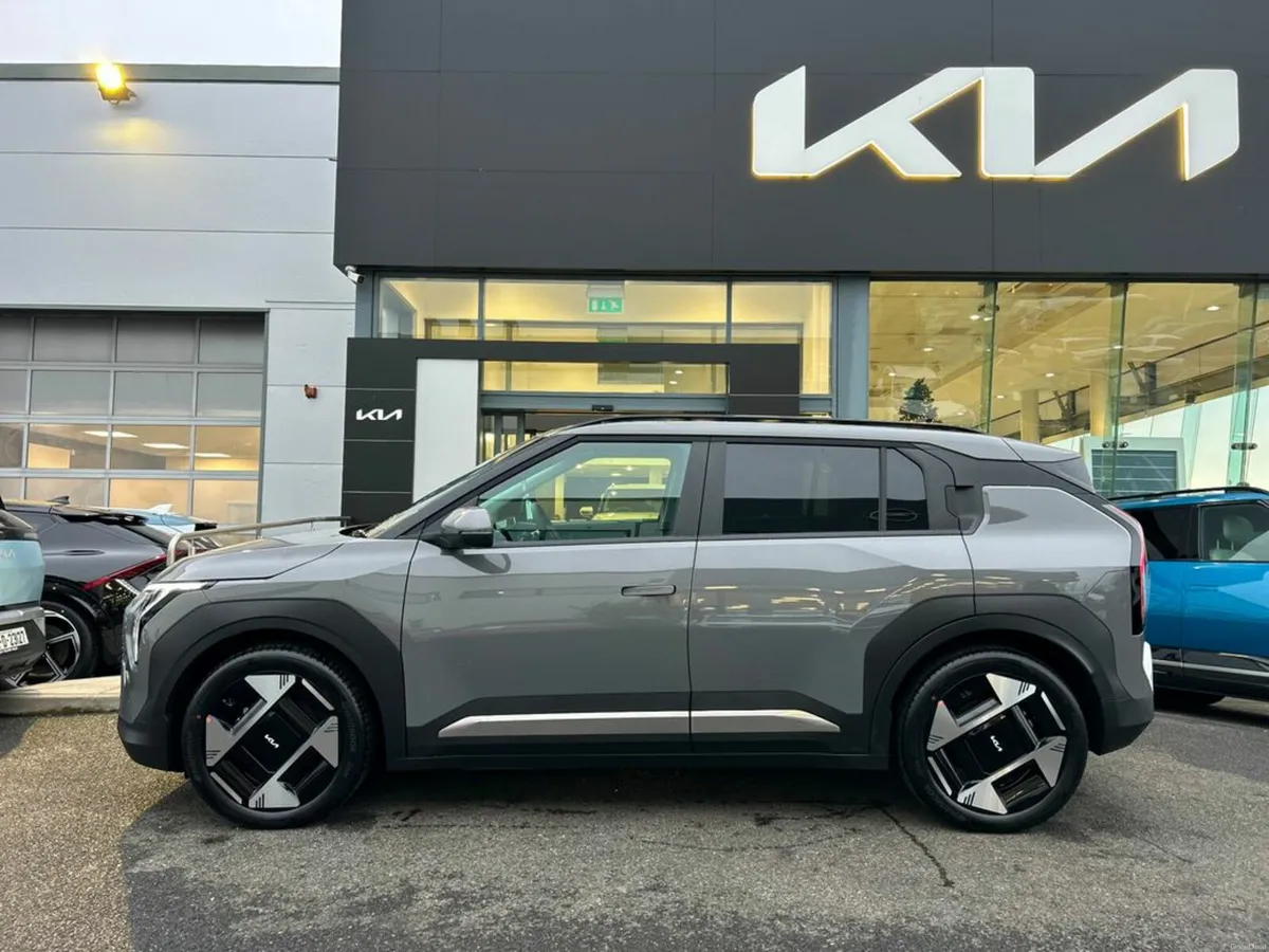 Kia EV3 Earth 3 (585km range) (0% Finance availabl - Image 3