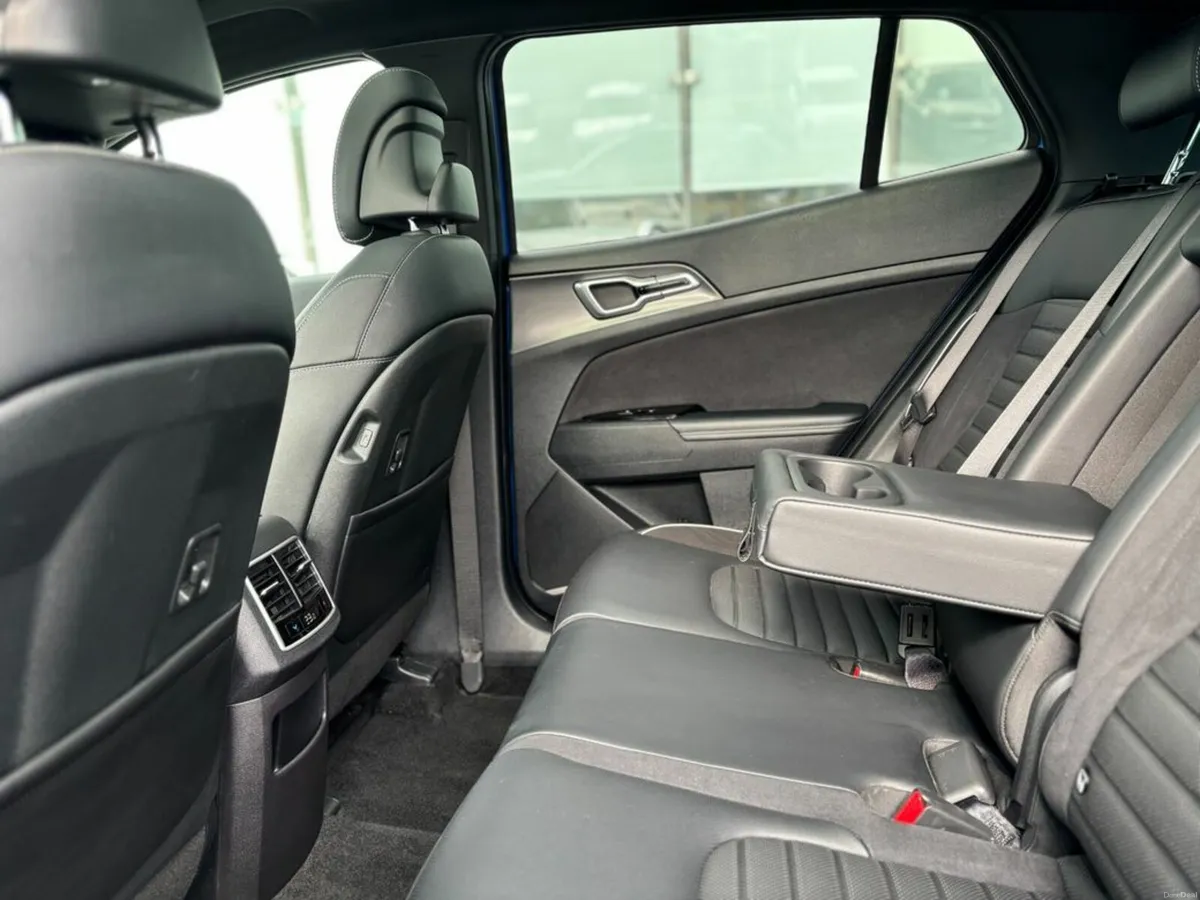 Kia Sportage 1.6 Diesel GT Line - Image 4