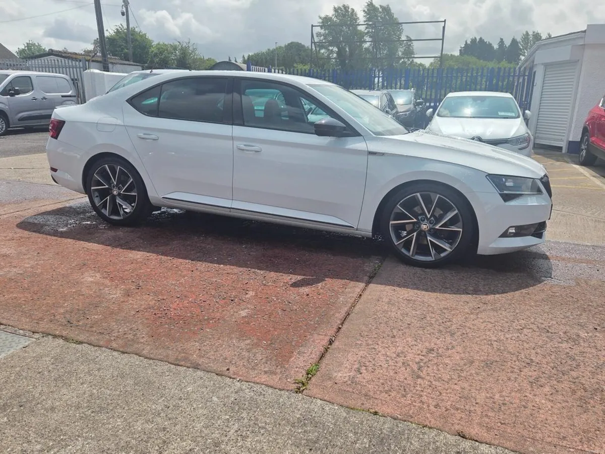 Skoda Superb SPORTLINE TDI DSG - Image 2