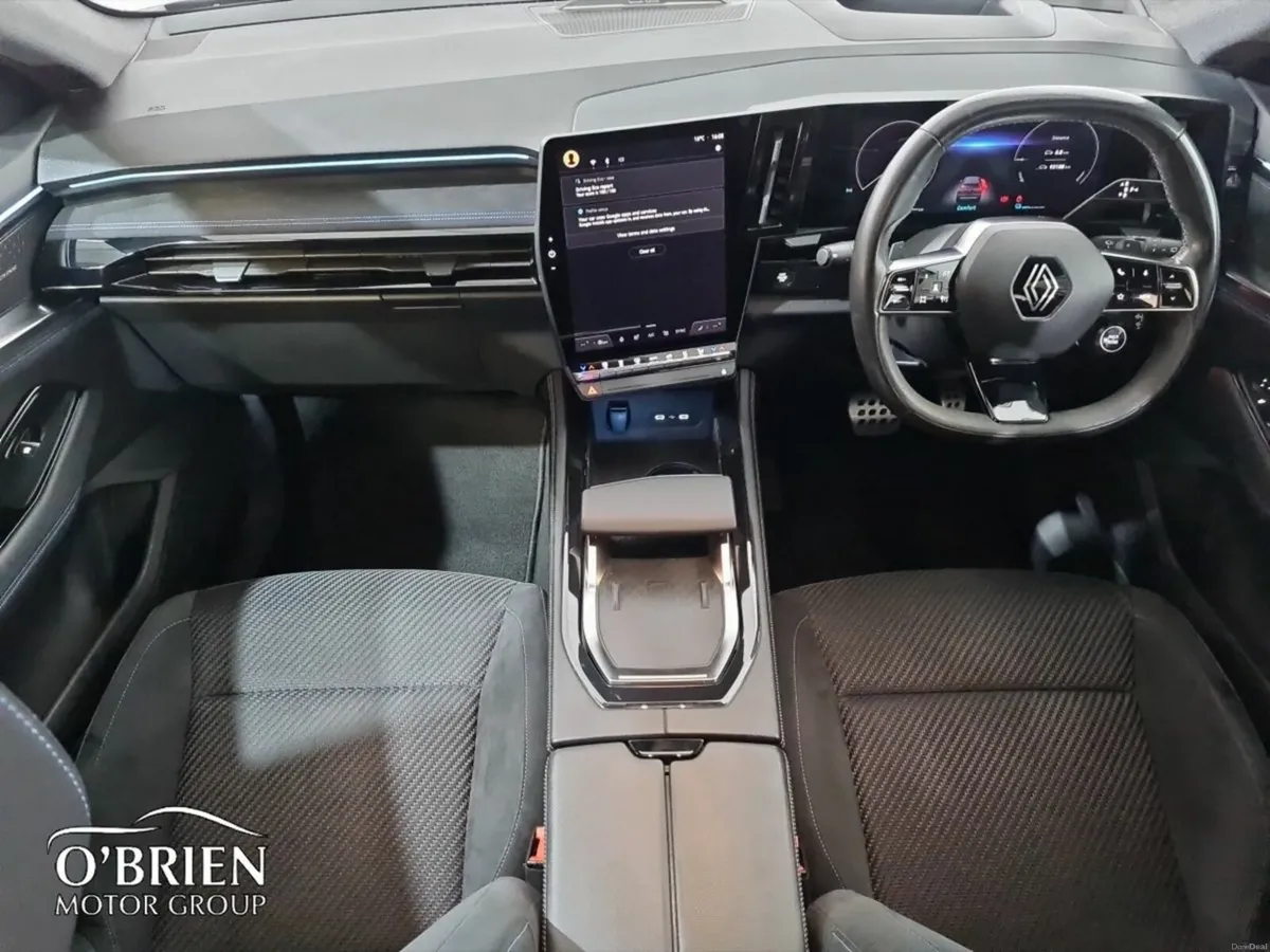 Renault Austral E-TECH Hybrid 200 iconic esprit Al - Image 2