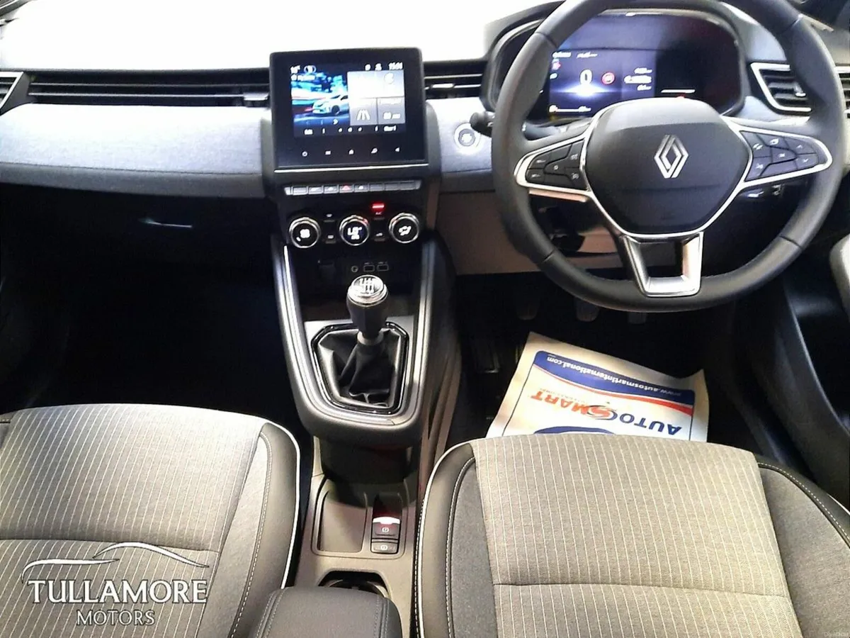 Renault Clio TCe 90 DFull Techno - Image 2