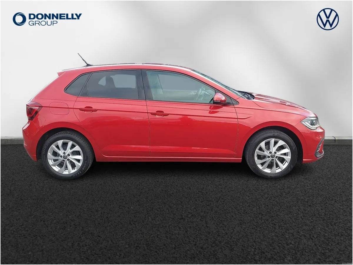 Volkswagen Polo Hatchback Style - Image 4