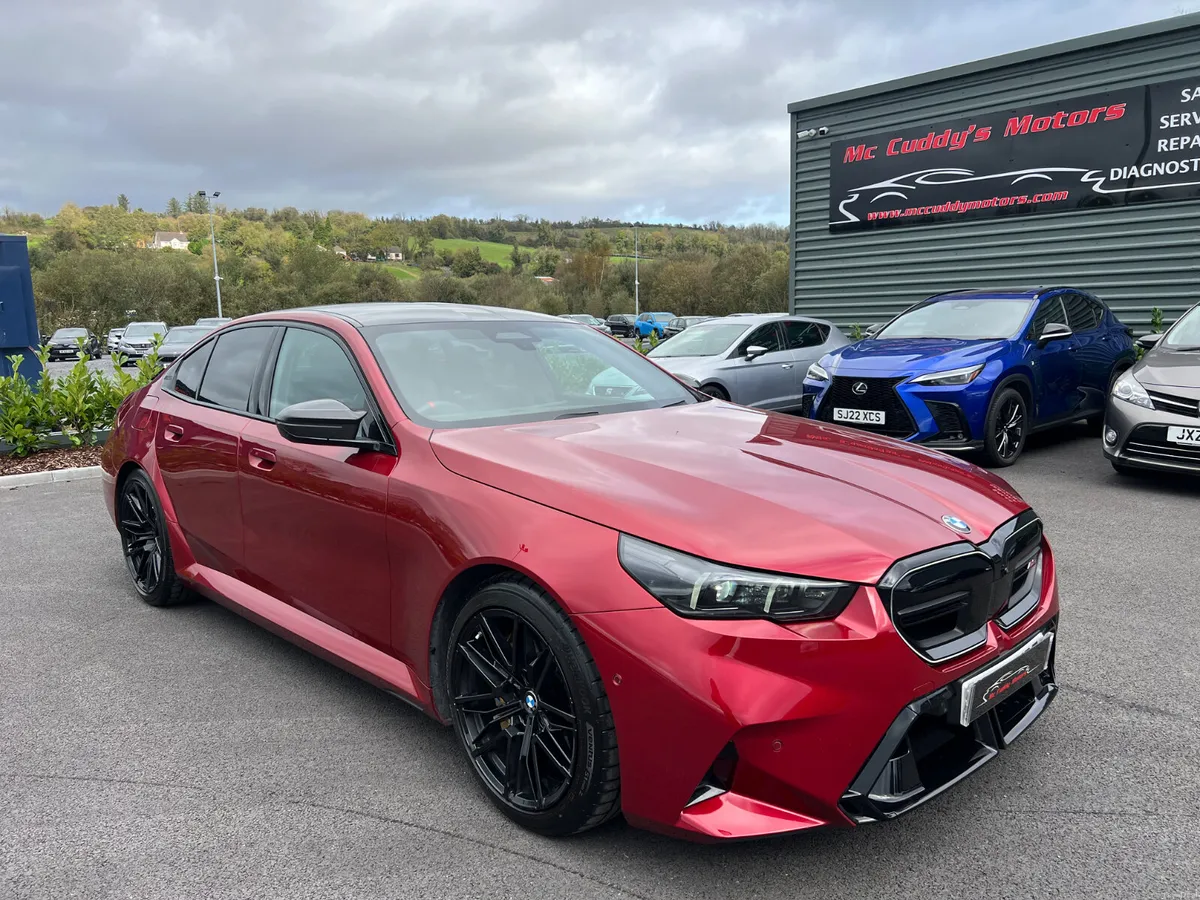 2024 (242) BMW M5 4.4 V8 Ultimate Pack - Image 2