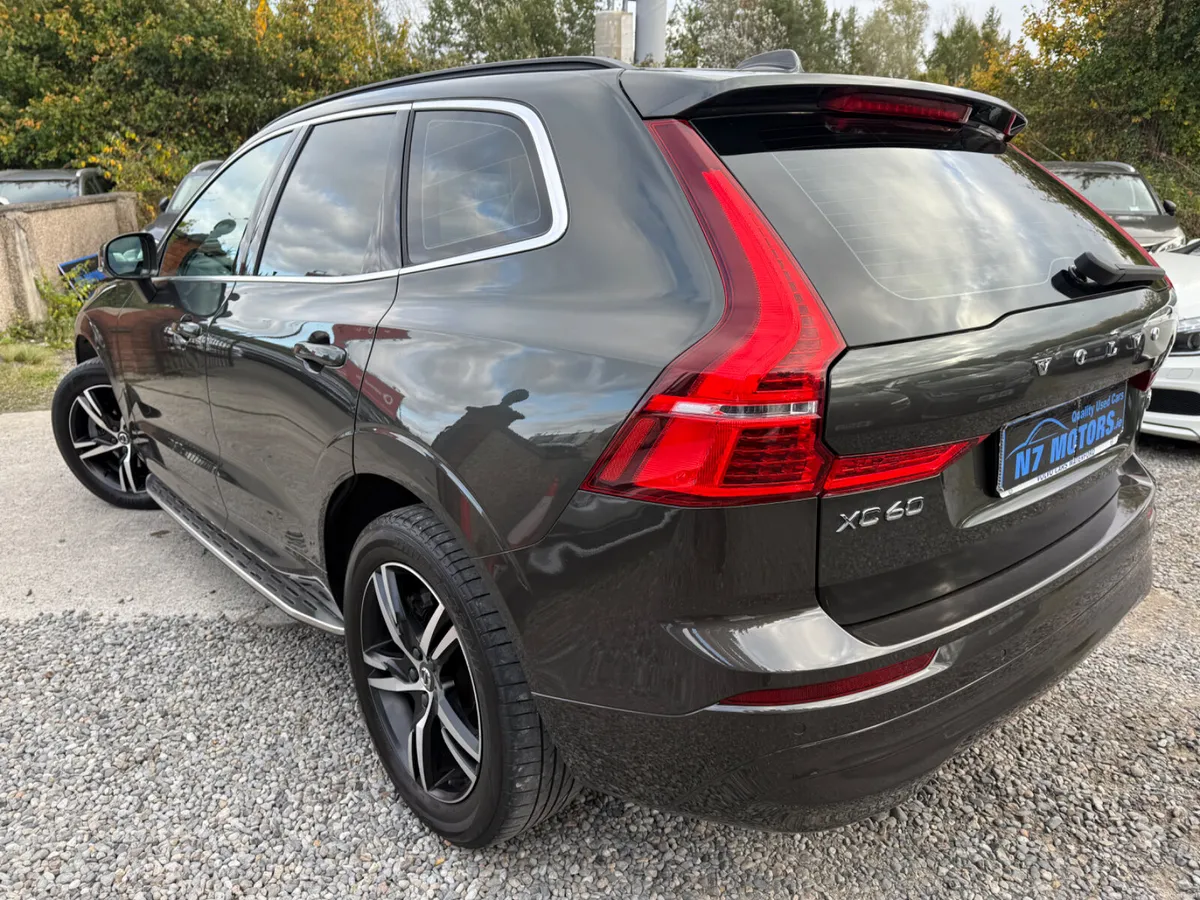 2022 Volvo XC60  2.0 MOMENTUM AUTO - Image 5