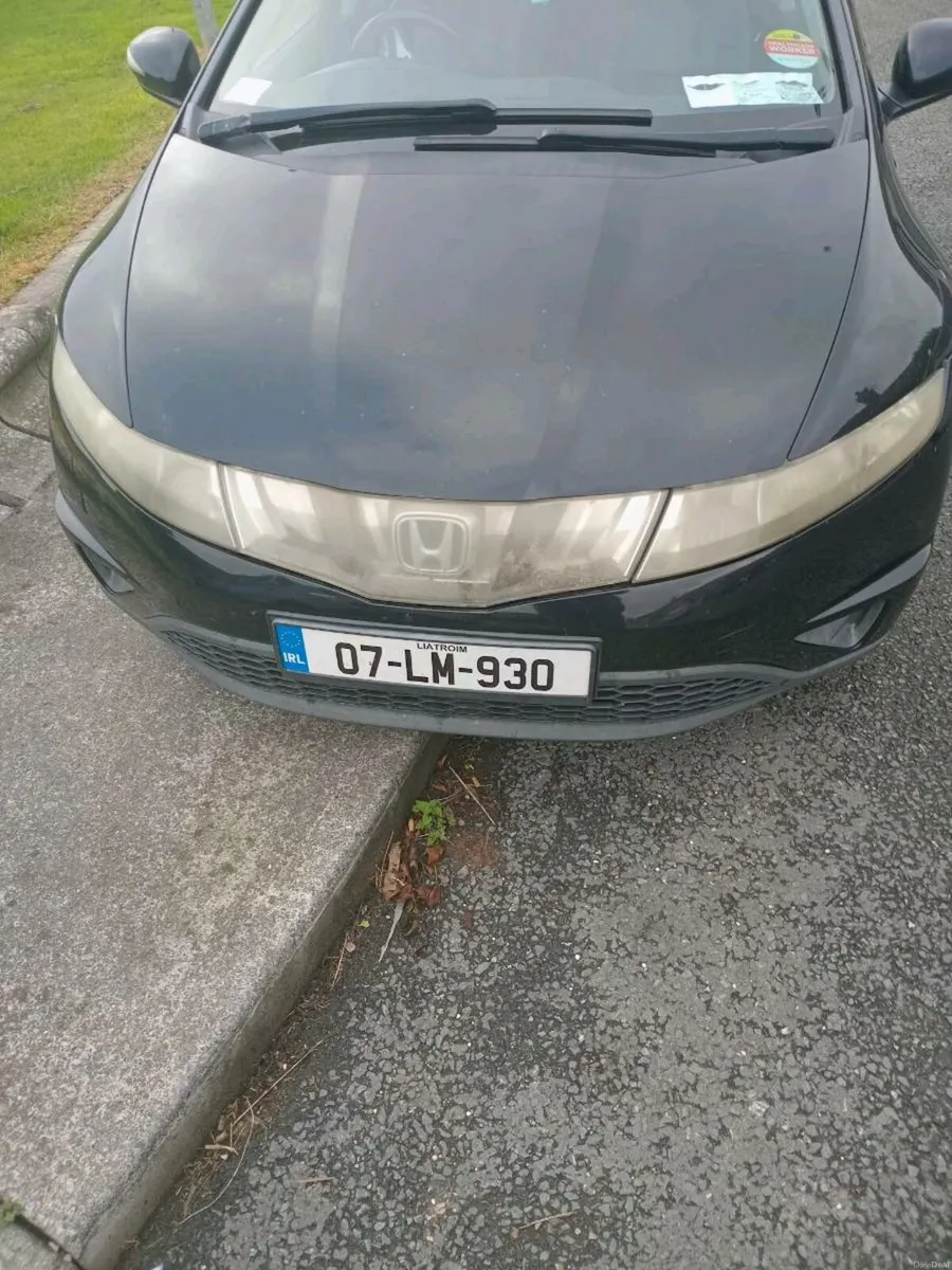 Honda Civic 2007 - Image 2