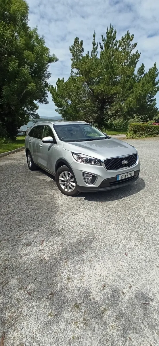 Kia Sorento 2016 - Image 1