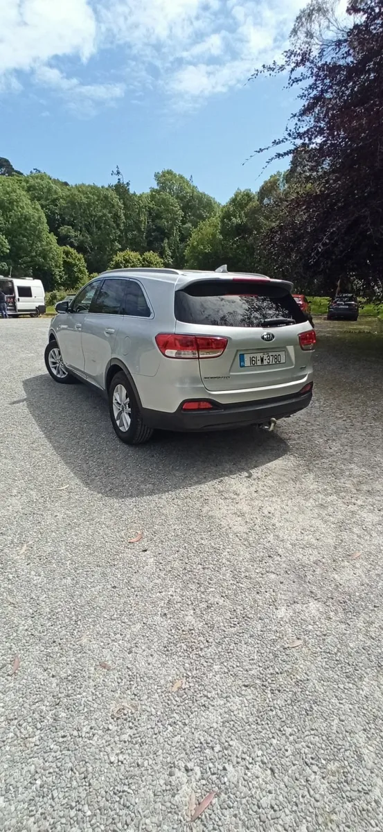 Kia Sorento 2016 - Image 4
