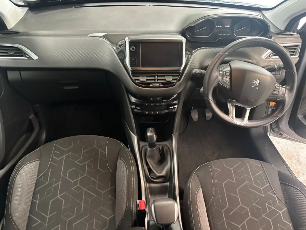 Peugeot 2008 2019. 1.2 ACTIVE - Image 5