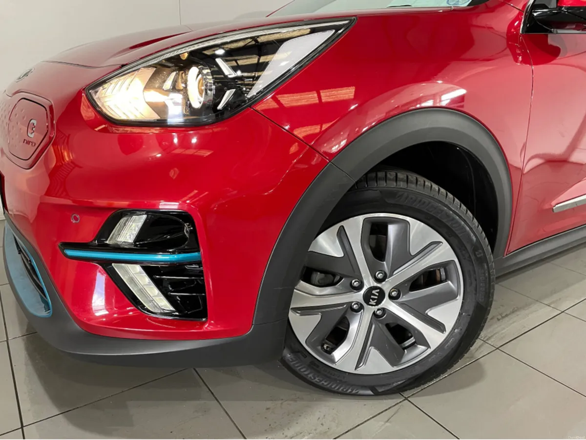 Kia Niro E-NIRO 64 KWH 5DR AUTO FULL SERVICE HISTO - Image 4