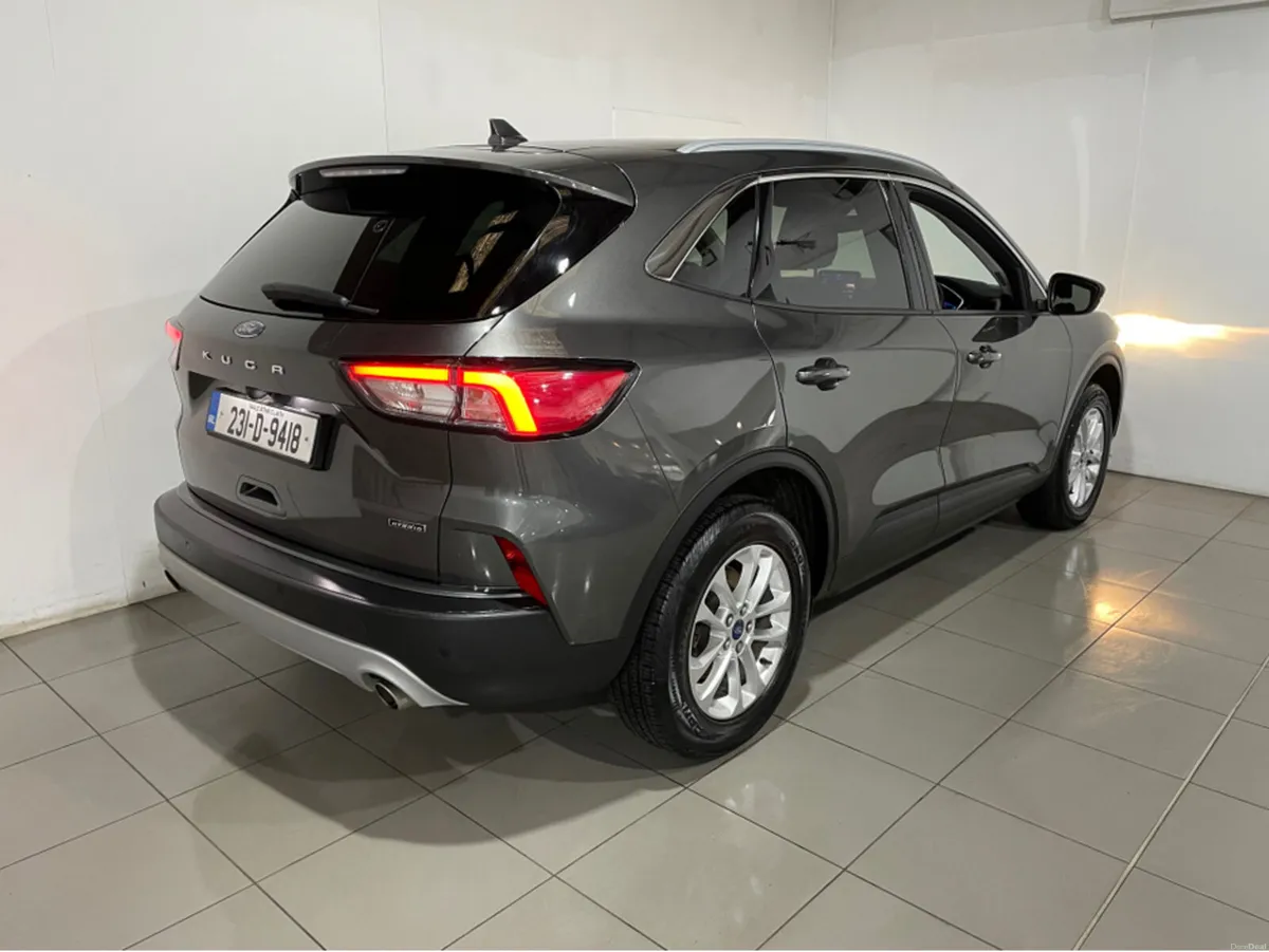 Ford Kuga TITANIUM 2.5 AUTOMATIC HYBRID - Image 6