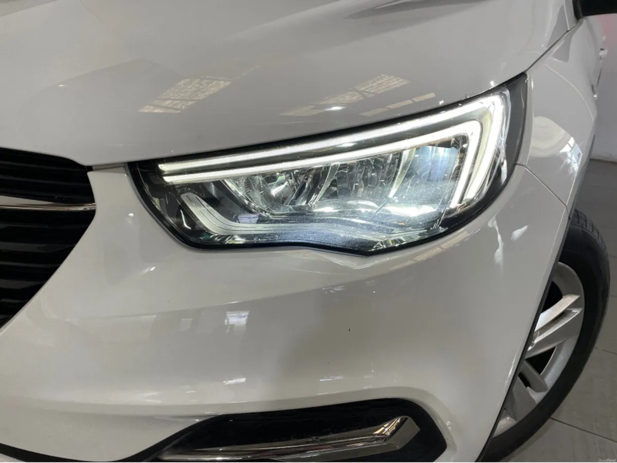 Opel Grandland X 1.5 DIESEL - Image 4