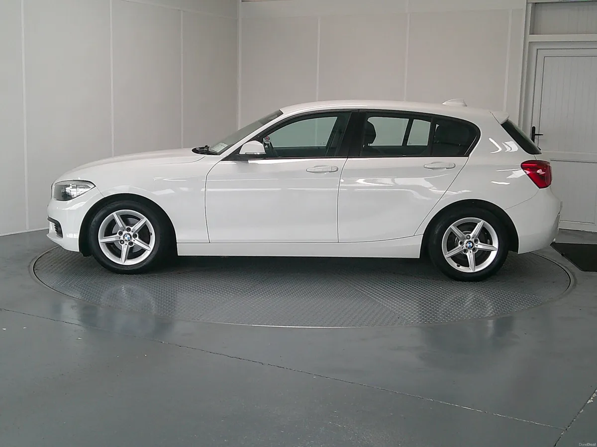 BMW 1-Series 2017 - Image 4