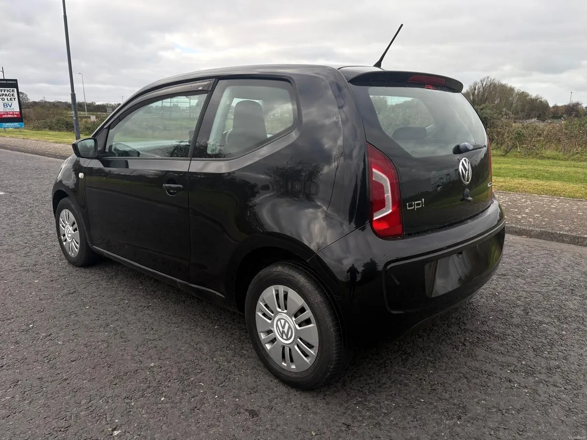 2015 VW UP 1.0 PETROL AUTOMATIC - Image 4
