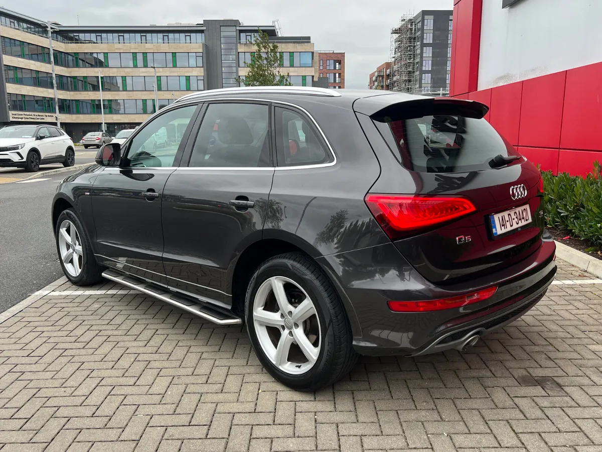 Audi Q5 S-Line Quattro Auto - Image 3