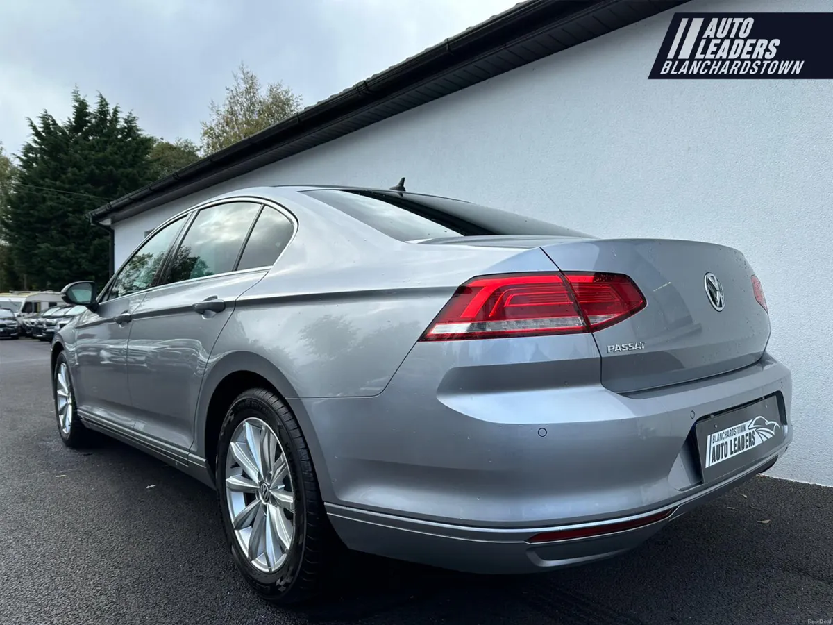 VOLKSWAGEN PASSAT 2.0 TDI COMFORTLINE 150BHP NAV - Image 4