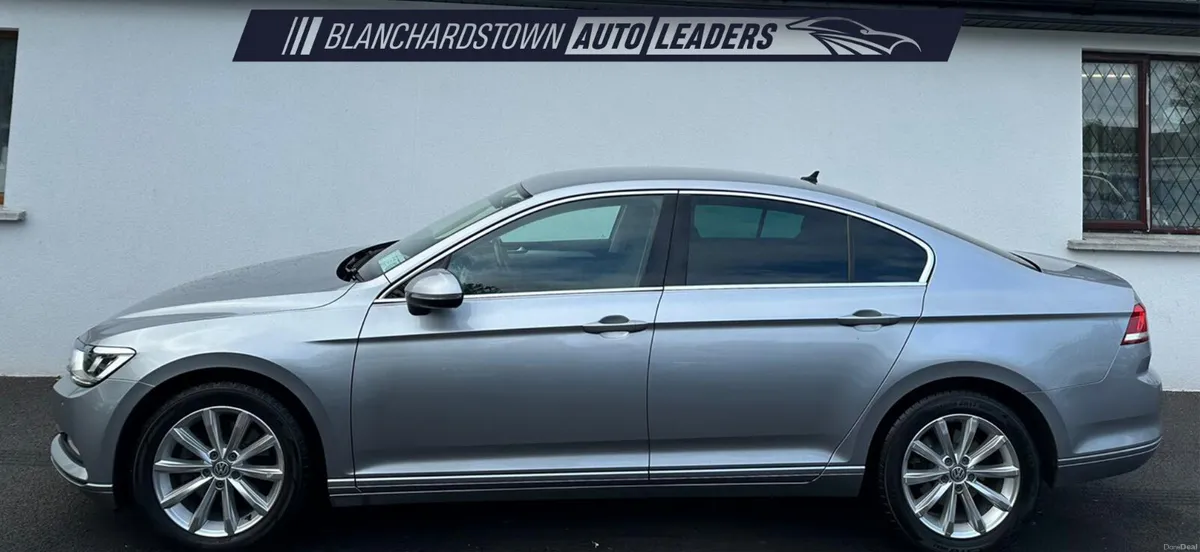 VOLKSWAGEN PASSAT 2.0 TDI COMFORTLINE 150BHP NAV - Image 2