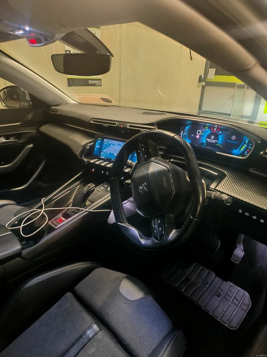 Swap or sale Peugeot 508 1.6 phev 225ps - Image 2