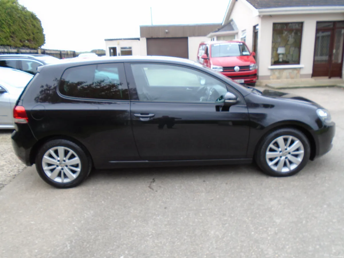 Volkswagen Golf 2013,2lt,camera,fogs,heated seats - Image 2