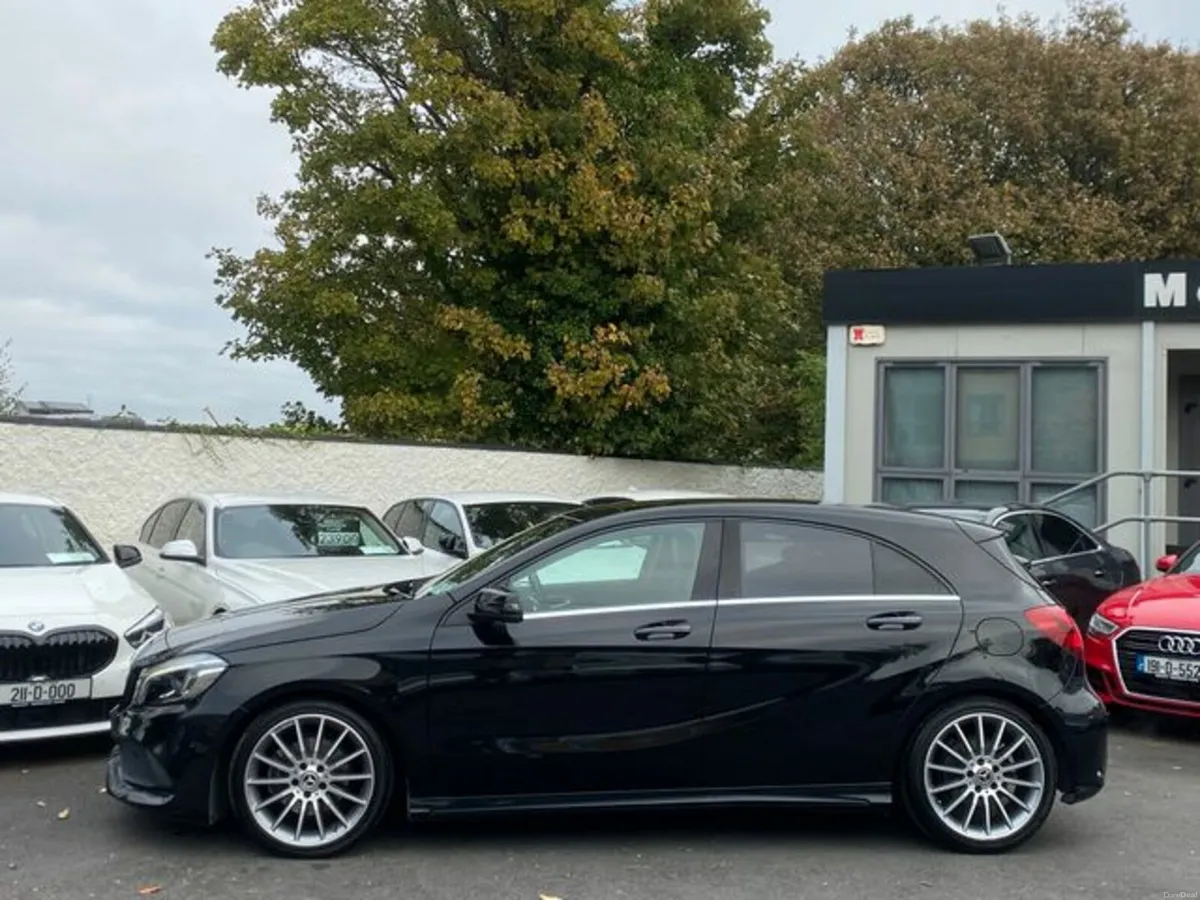 Mercedes-Benz A-Class AMGplus Pan Roof Auto A180 - Image 4