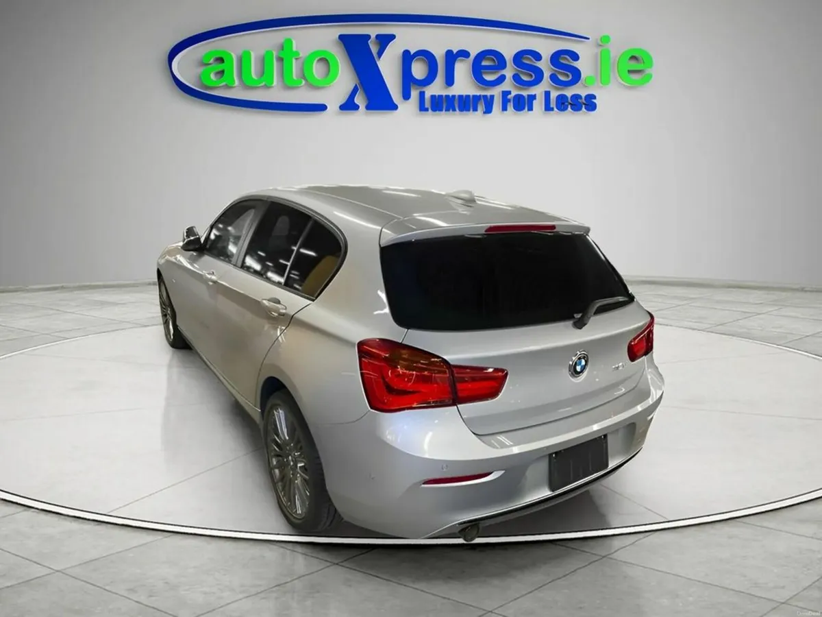 BMW 1-Series 2.0 D Sport Automatic - Image 3