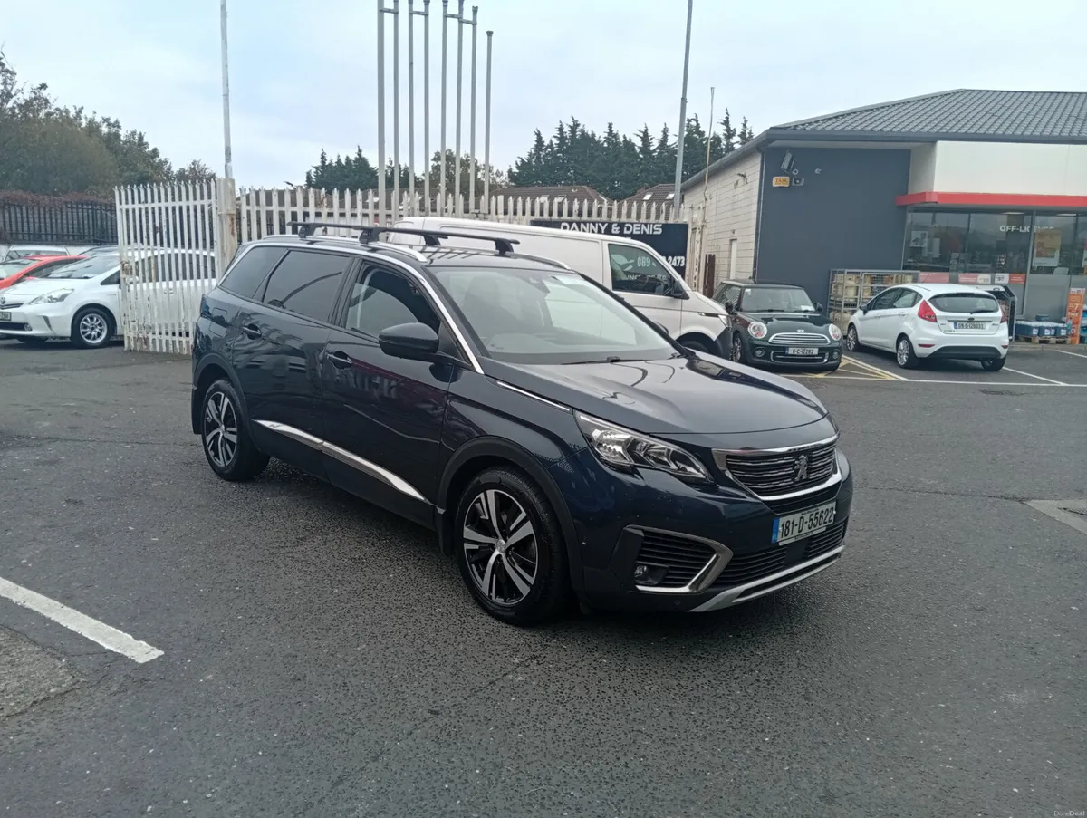 Peugeot 5008 allure - Image 1